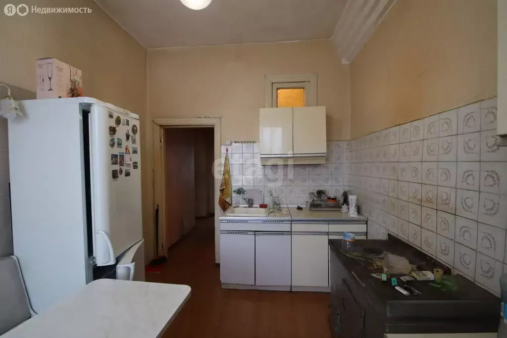 3-комнатная квартира: Прокопьевск, улица Вершинина, 10 (82.6 м) - Фото 0