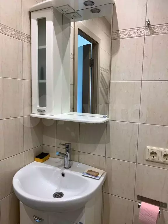 2-к. квартира, 50 м, 9/9 эт. - Фото 1