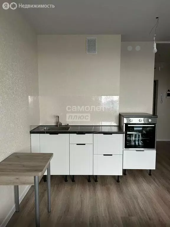 Квартира-студия: Краснокамск, Комсомольский проспект, 4 (24.8 м) - Фото 2