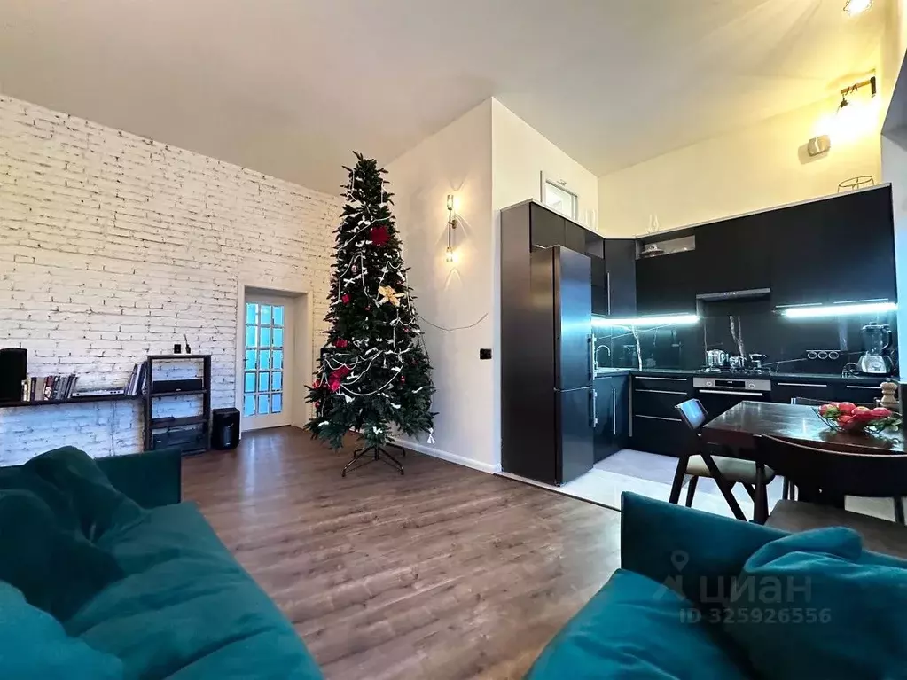 2-к кв. Санкт-Петербург Кондратьевский просп., 42 (72.5 м) - Фото 1