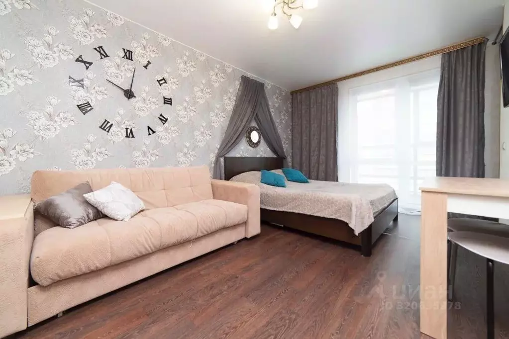 1-к кв. Тюменская область, Тюмень ул. Ю.-Р.Г. Эрвье, 24 (32.0 м) - Фото 0