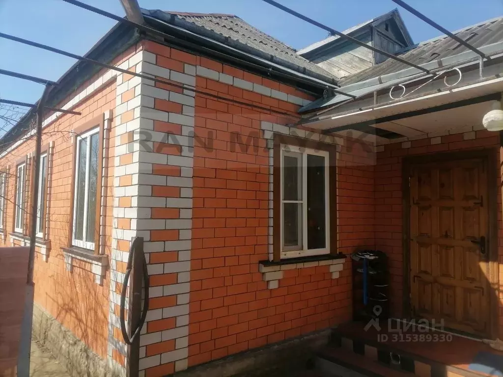 Дом в Адыгея, Майкоп городской округ, Ханская ст-ца ул. Ленина (115 м) - Фото 0