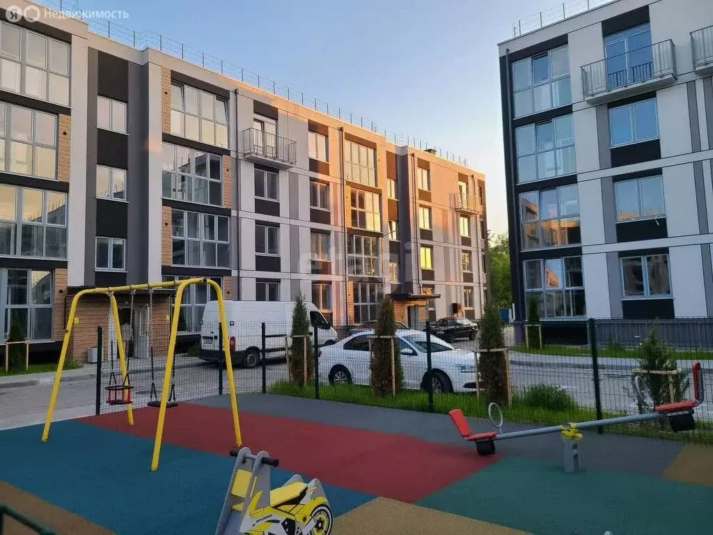 2-комнатная квартира: Калининград, улица Сержанта Мишина, 81к3 (57.5 ... - Фото 1