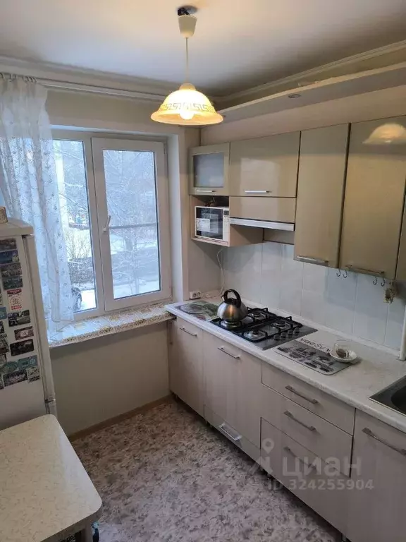 3-к кв. Коми, Сыктывкар Интернациональная ул., 179 (61.0 м) - Фото 1