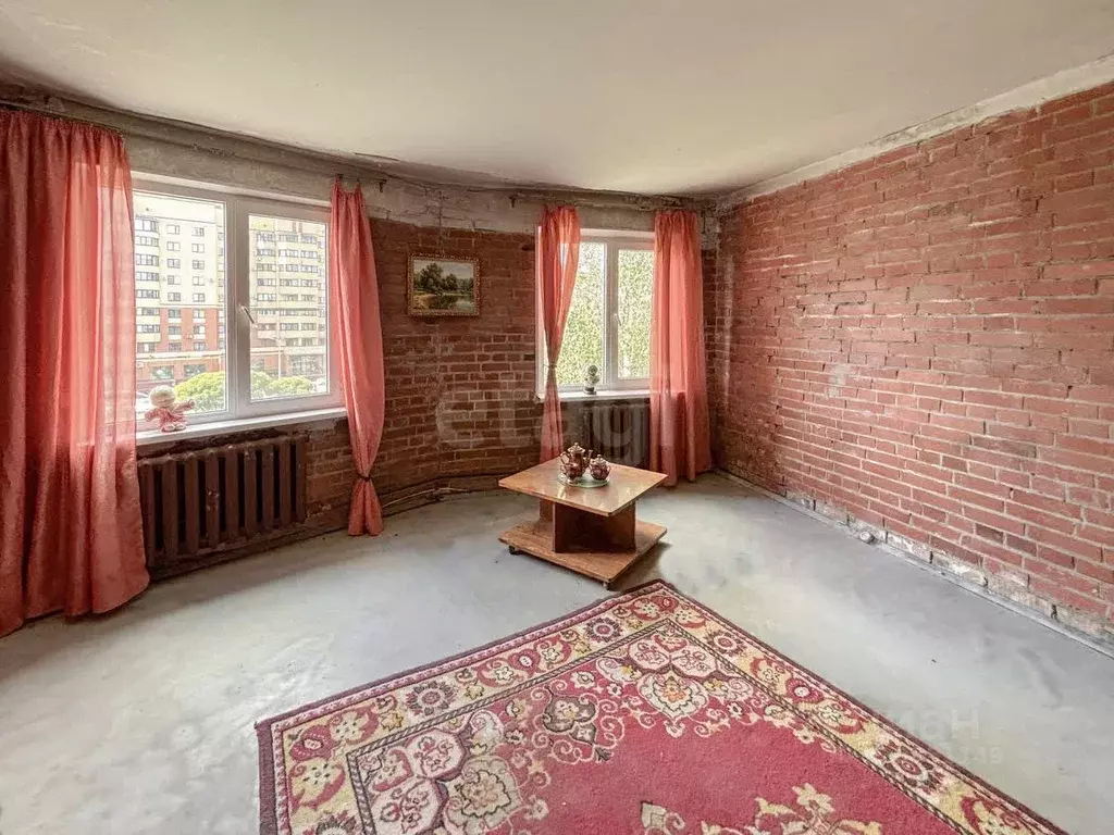 3-к кв. Псковская область, Псков Рижский просп., 68 (81.5 м) - Фото 1