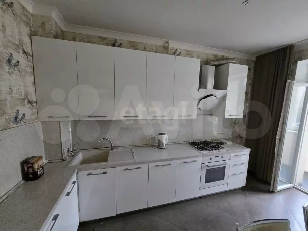 3-к. квартира, 83 м, 2/10 эт. - Фото 0