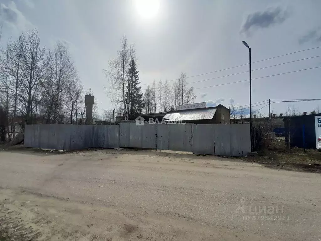 Помещение свободного назначения в Коми, Сыктывкар ул. Калинина, 10/8 ... - Фото 0