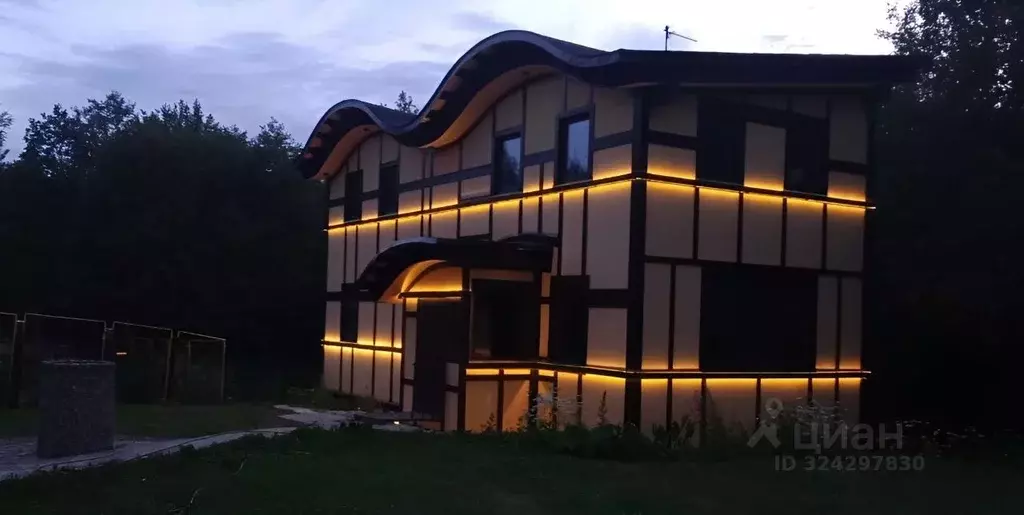 Коттедж в Московская область, Сергиев Посад Благовещенская ул. (120 м) - Фото 1