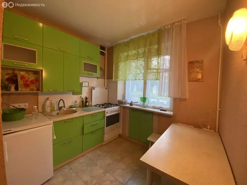 2-комнатная квартира: Саратов, Обуховский переулок, 3/15 (44 м) - Фото 0