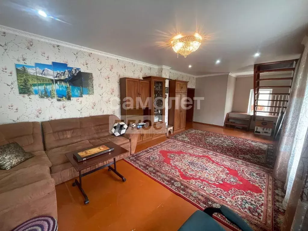 Дом в Омская область, Омск Пикетный пер., 42 (139 м) - Фото 0