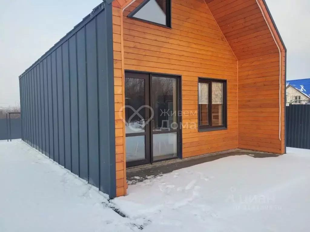 Дом в Волгоградская область, Волгоград ул. имени Менделеева, 181/661 ... - Фото 1