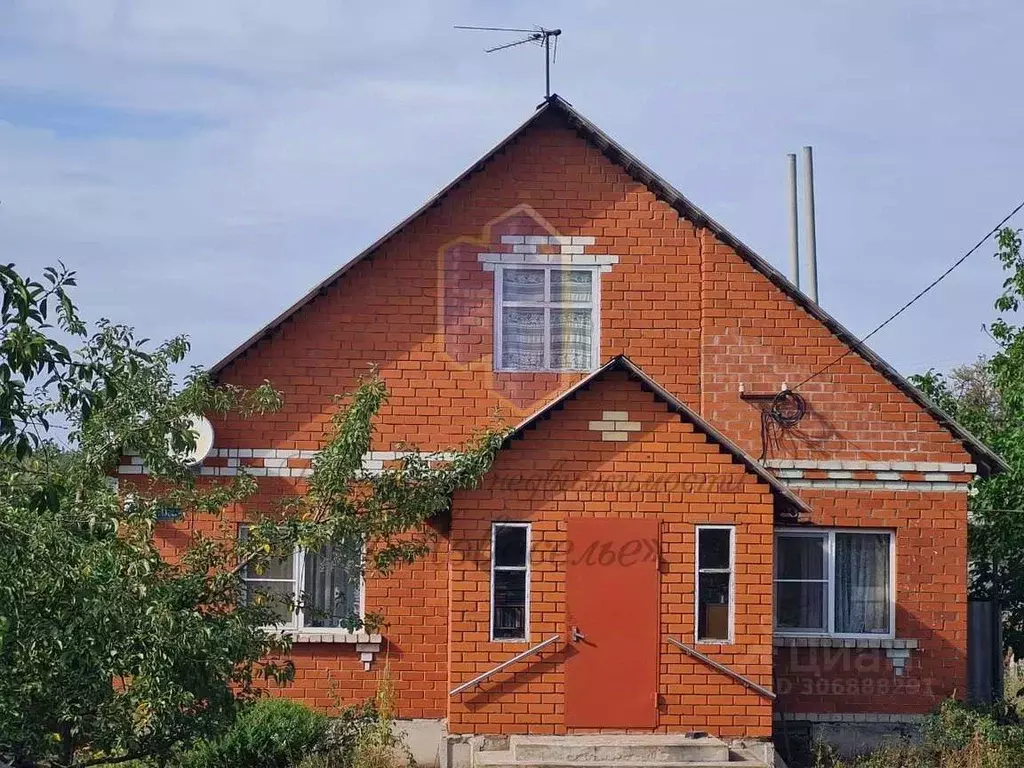 Дом в Белгородская область, Старооскольский городской округ, с. ... - Фото 0