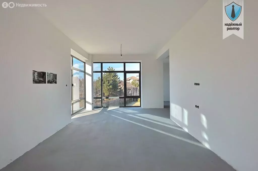Дом в деревня Новинки, коттеджный посёлок Маленькая Италия (360 м) - Фото 0