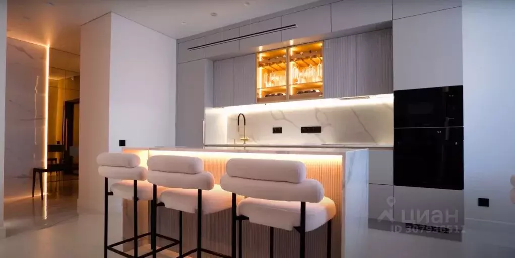 2-к кв. Татарстан, Казань ул. Николая Столбова, 1/3 (60.0 м) - Фото 2