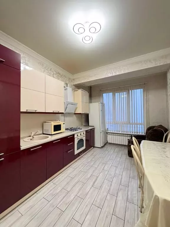 2-к кв. Кабардино-Балкария, Нальчик ул. Ахохова (66.0 м) - Фото 1