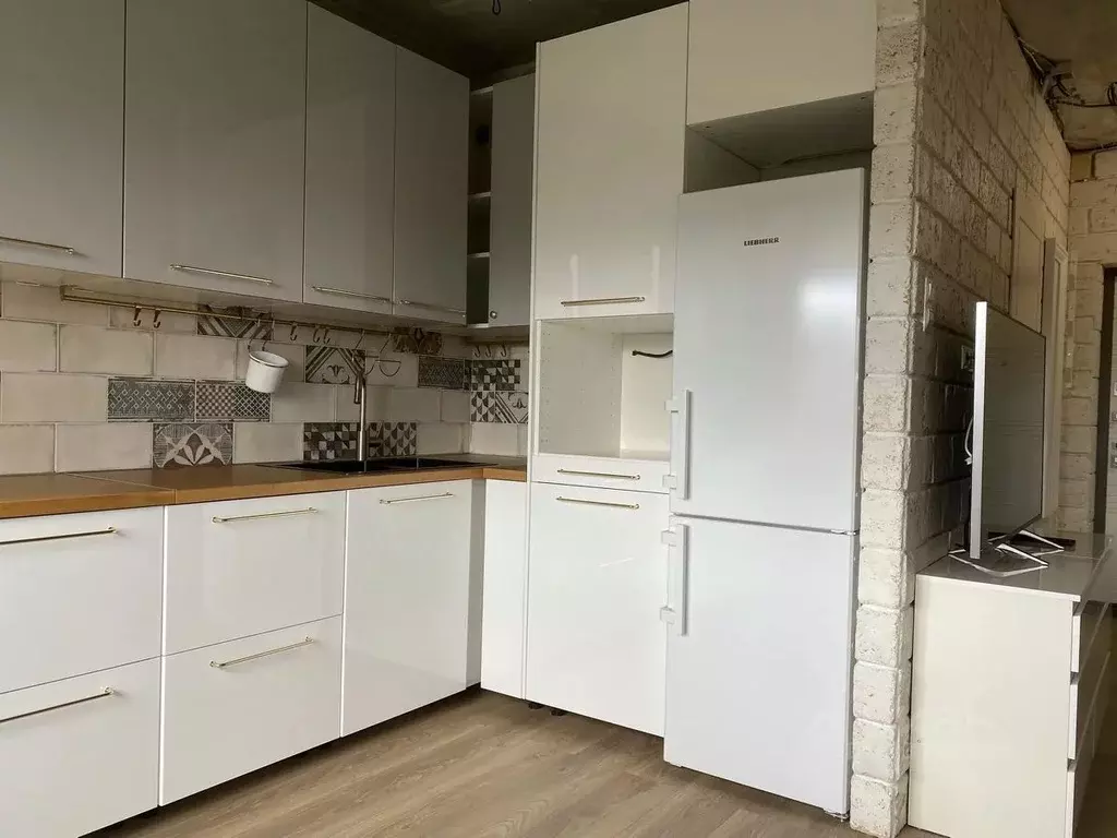 2-к кв. Московская область, Химки Ленинский просп., 24 (47.9 м) - Фото 1