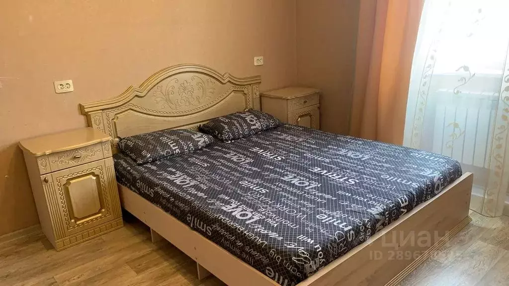 2-к кв. Астраханская область, Астрахань ул. Валерии Барсовой, 12 (65.0 ... - Фото 1