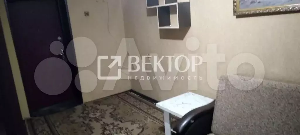 Комната 11 м в 9-к., 4/5 эт. - Фото 1