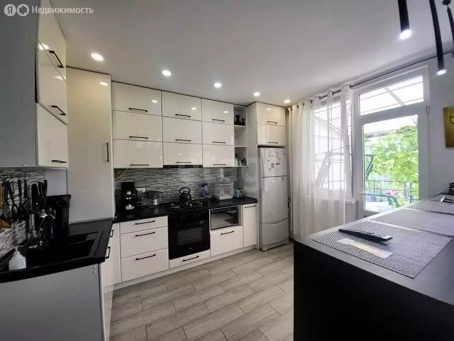 Дом в станица Анапская, Приморская улица (140 м) - Фото 1