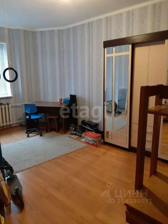 3-к кв. Курская область, Курск ул. Володарского, 6 (86.7 м) - Фото 0
