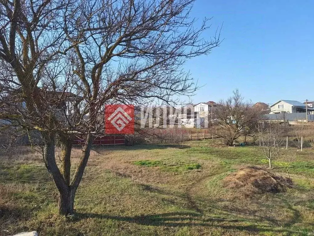 Участок в Крым, Симферопольский район, Перовское с/пос, Новозбурьевка ... - Фото 2