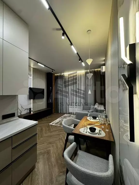 1-к. квартира, 40 м, 11/41 эт. - Фото 0