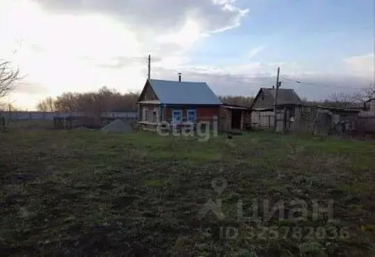 Участок в Башкортостан, Ишимбайский район, Петровский сельсовет, с. ... - Фото 1