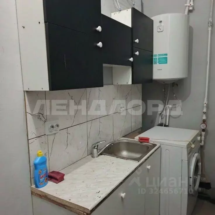 Студия Ростовская область, Новочеркасск ул. Ященко, 6 (24.0 м) - Фото 2