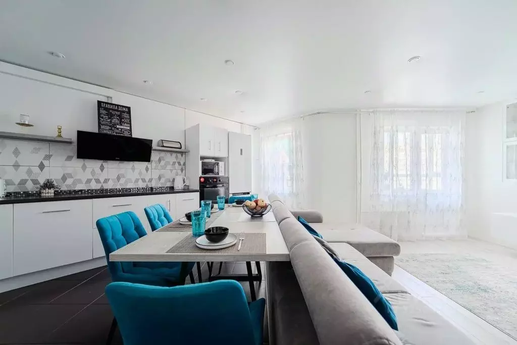 3-к кв. Санкт-Петербург пос. Шушары, просп. Новгородский, 10 (86.0 м) - Фото 1