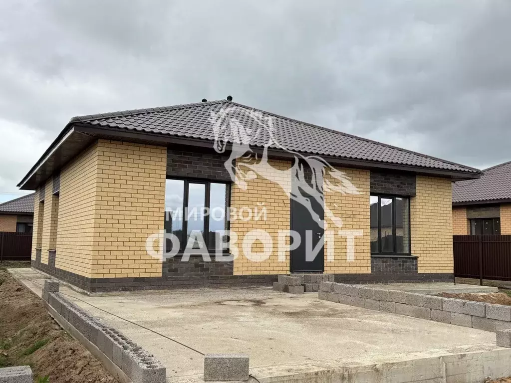 Дом в Оренбургская область, Оренбургский район, с. Ивановка ул. ... - Фото 0