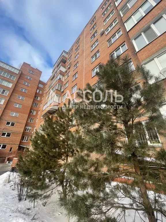 2-к кв. Омская область, Омск просп. Космический, 20к5 (72.0 м) - Фото 0
