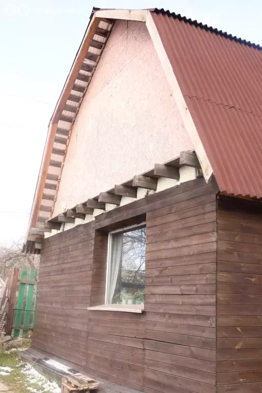 Дом в Екатеринбург, Турбинная улица, 40 (100 м) - Фото 0