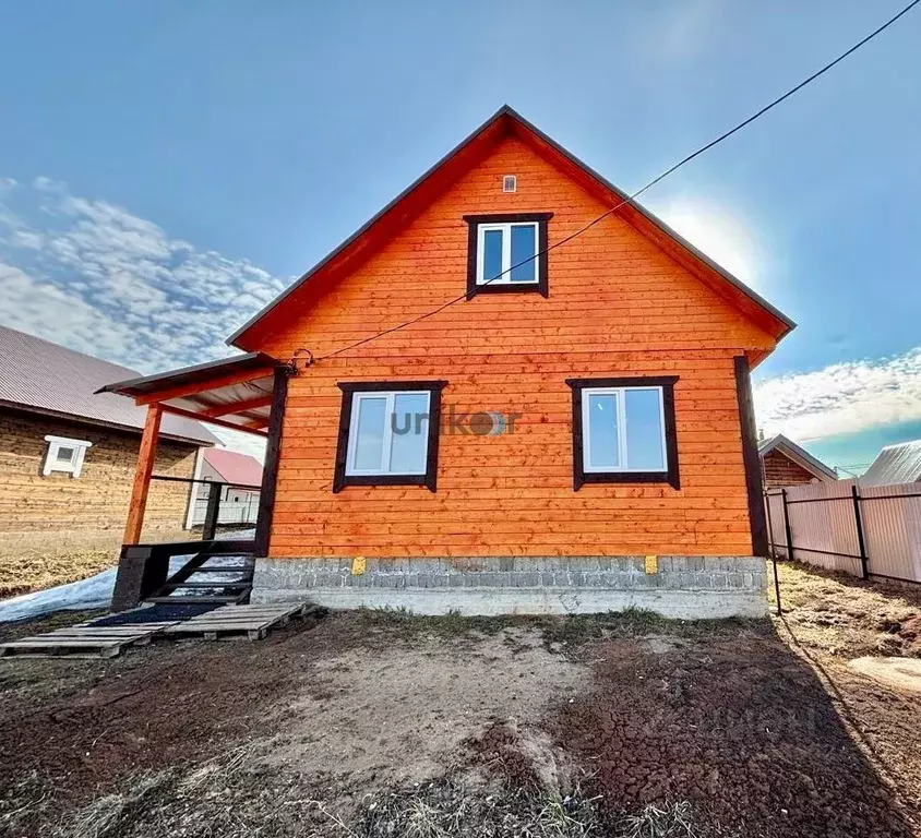 Дом в Башкортостан, Иглинский сельсовет, с. Иглино ул. Надежды (97 м) - Фото 0