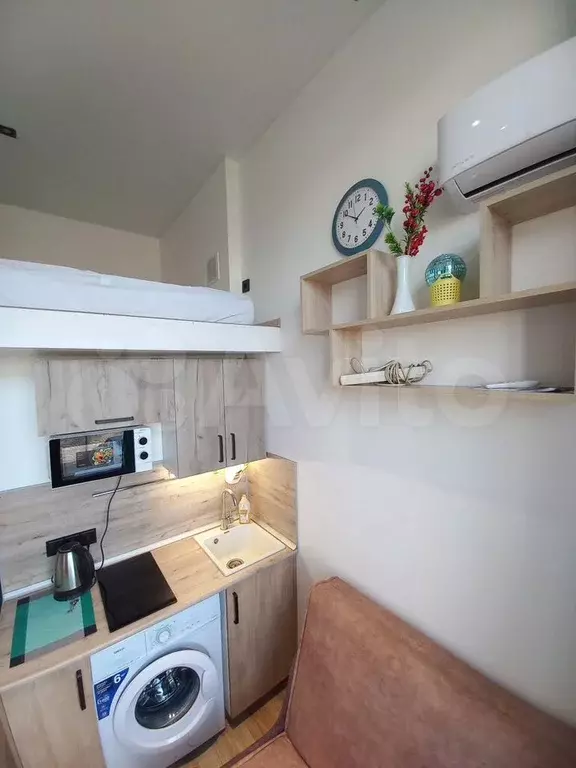 Апартаменты-студия, 17 м, 1/5 эт. - Фото 0