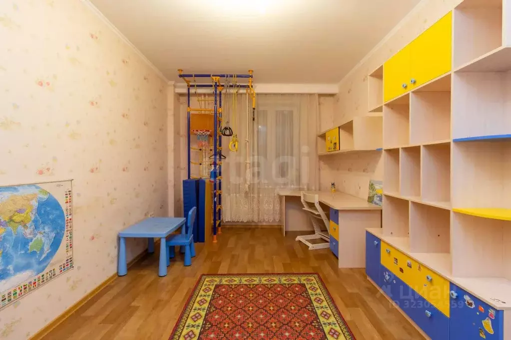 3-к кв. Красноярский край, Красноярск ул. Академика Киренского, 2и ... - Фото 0