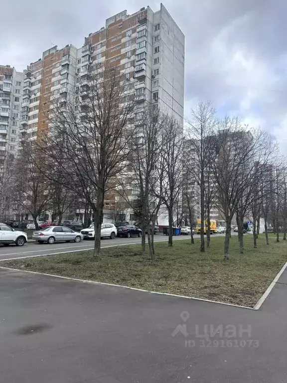 3-к кв. Москва Никулинская ул., 15К1 (75.0 м) - Фото 1