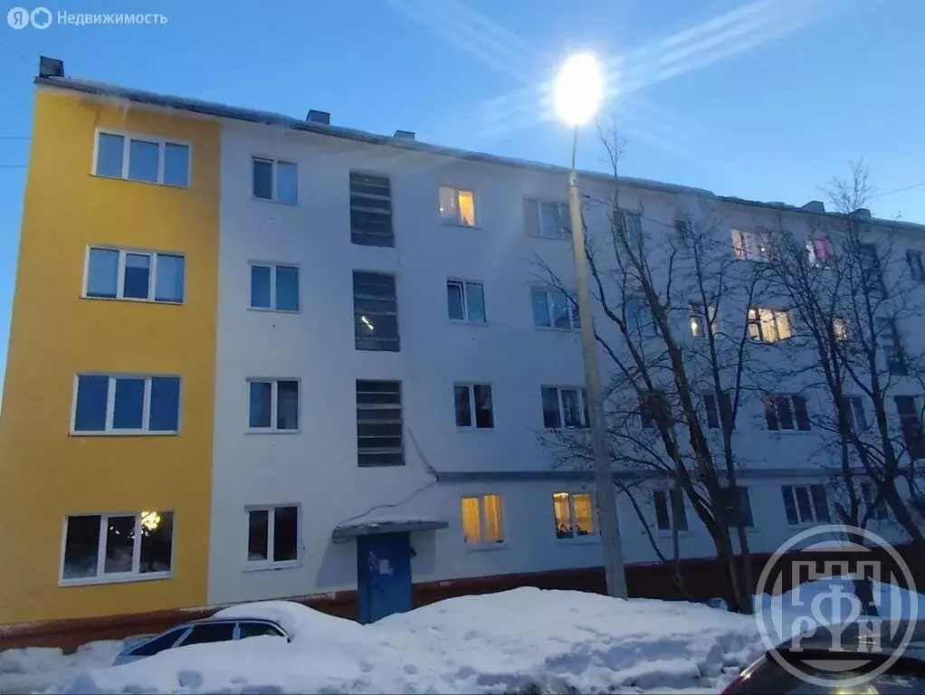 2-комнатная квартира: Кировск, проспект Ленина, 11А (43 м) - Фото 1