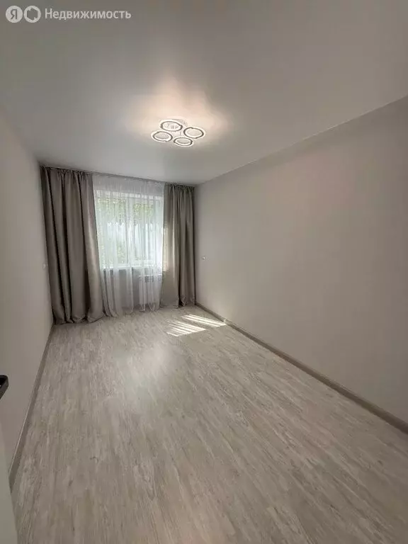 4-комнатная квартира: Новосибирск, Степная улица, 47 (60 м) - Фото 1