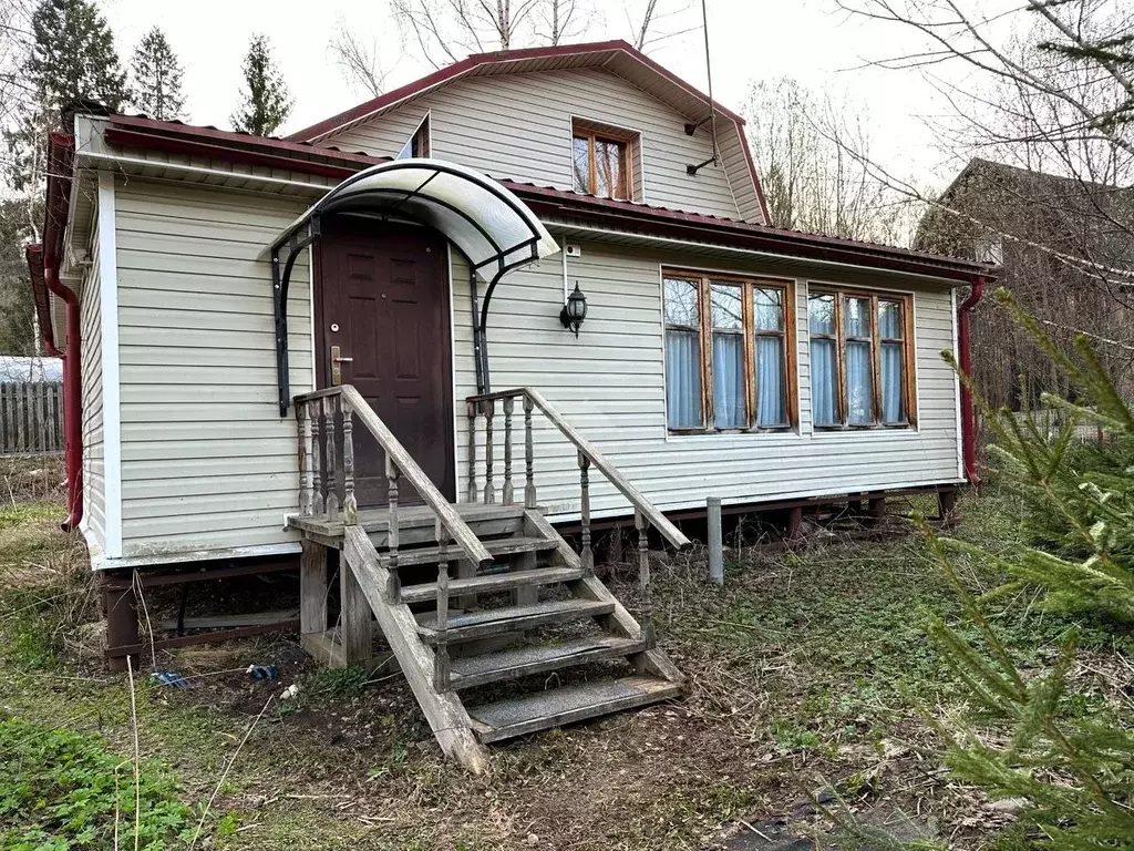 Дом в Владимирская область, Александровский район, Краснопламенское ... - Фото 0