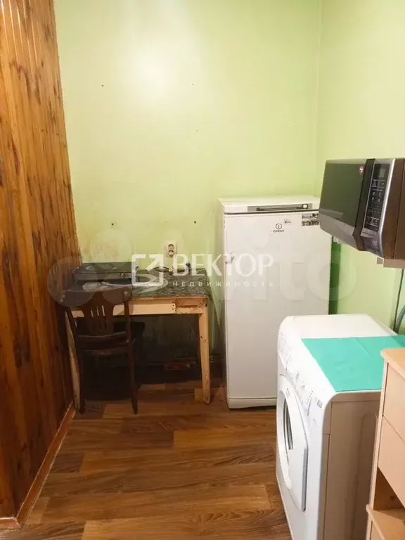 Комната 18 м в 1-к., 6/9 эт. - Фото 1