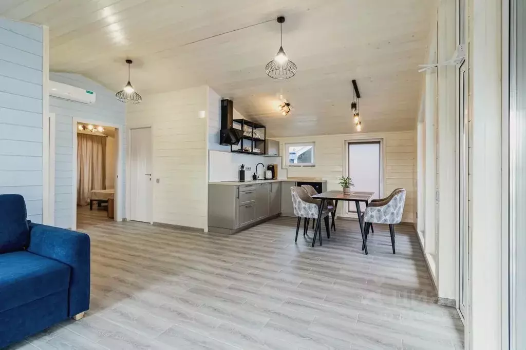 Комната Ленинградская область, Ломоносовский район, Кипенское с/пос, ... - Фото 1