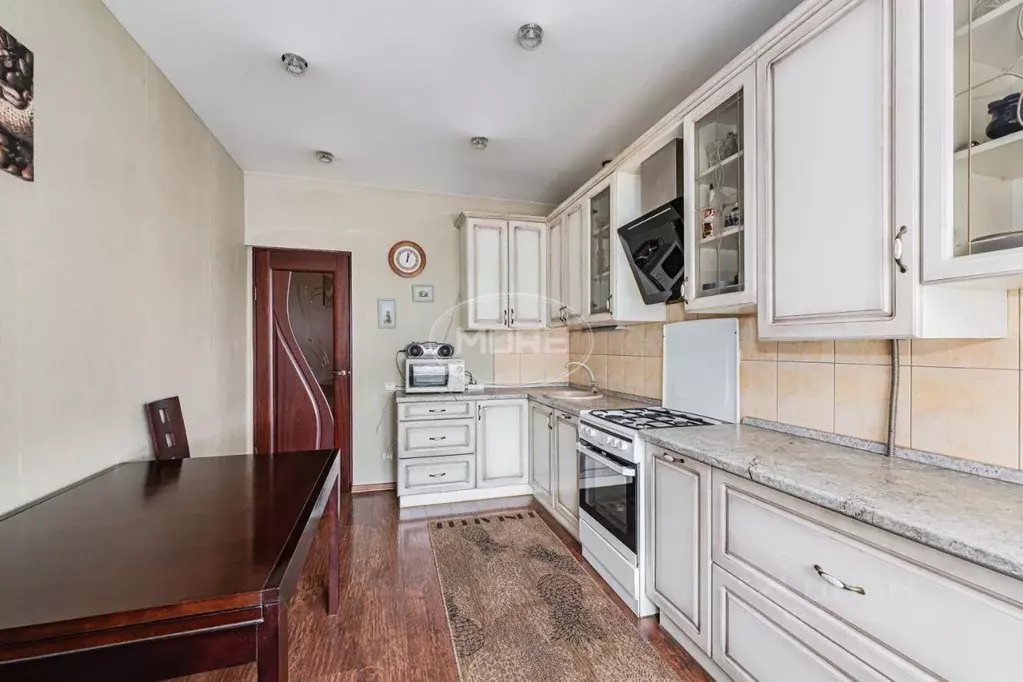 2-к кв. Калининградская область, Калининград ул. Генерала Раевского, 4 ... - Фото 2