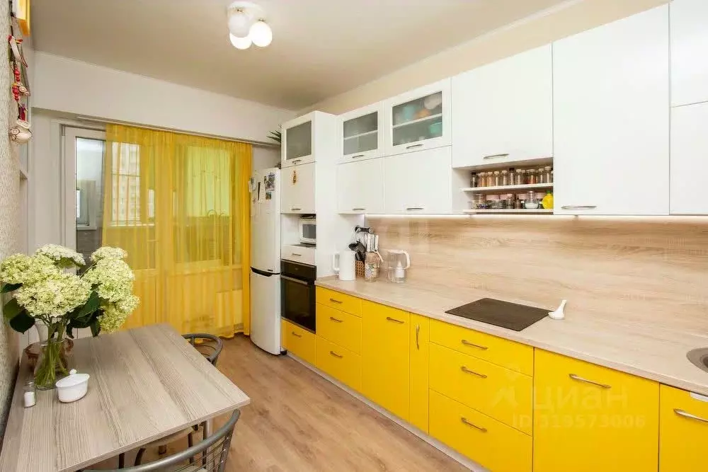 1-к кв. Кемеровская область, Новокузнецк Запорожская ул., 69А (48.2 м) - Фото 1