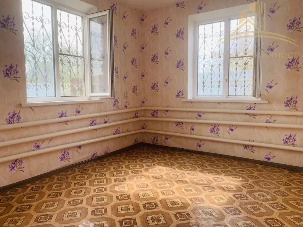 Дом в Краснодарский край, Новокубанск Первомайская ул. (40 м) - Фото 1