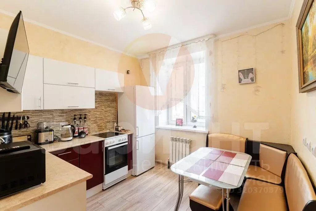 2-к кв. Омская область, Омск ул. Архиепископа Сильвестра, 7 (63.0 м) - Фото 1