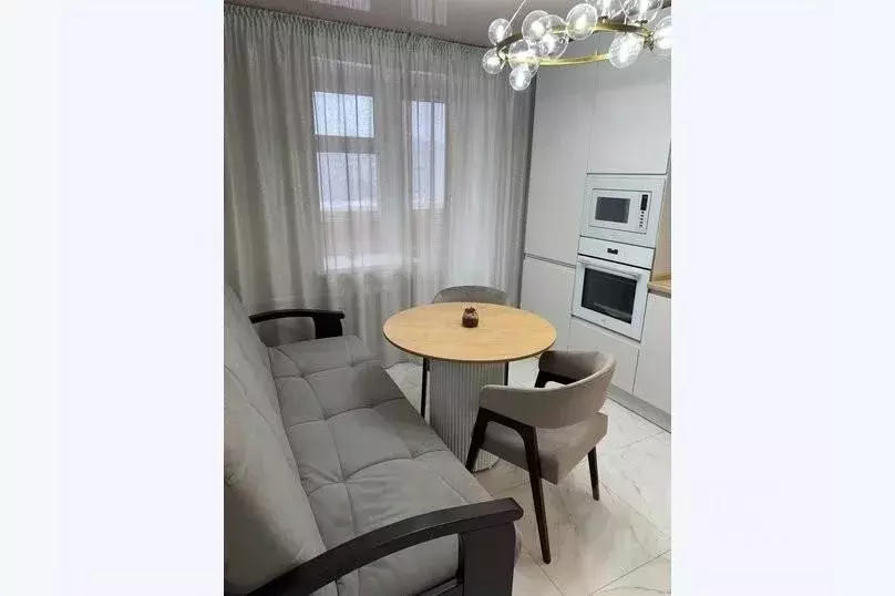 2-к кв. Татарстан, Елабуга 4/5 мкр, ул. Хирурга Нечаева, 16 (70.0 м) - Фото 2