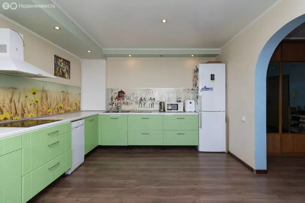 3-комнатная квартира: Тюмень, улица Салтыкова-Щедрина, 59/1 (117.1 м) - Фото 1