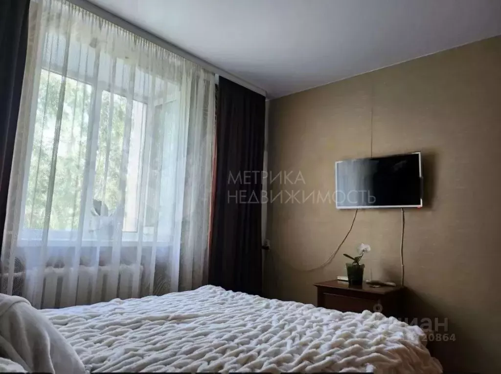 1-к кв. Тюменская область, Тюмень Олимпийская ул., 30 (33.9 м) - Фото 0