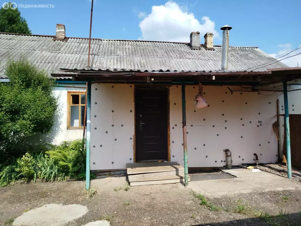 3-комнатная квартира: Апшеронск, Вокзальная улица, 11 (49.4 м) - Фото 0