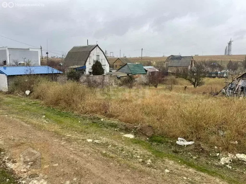 Участок в посёлок городского типа Новоозёрное, СНТ Ветерок (5.17 м) - Фото 1